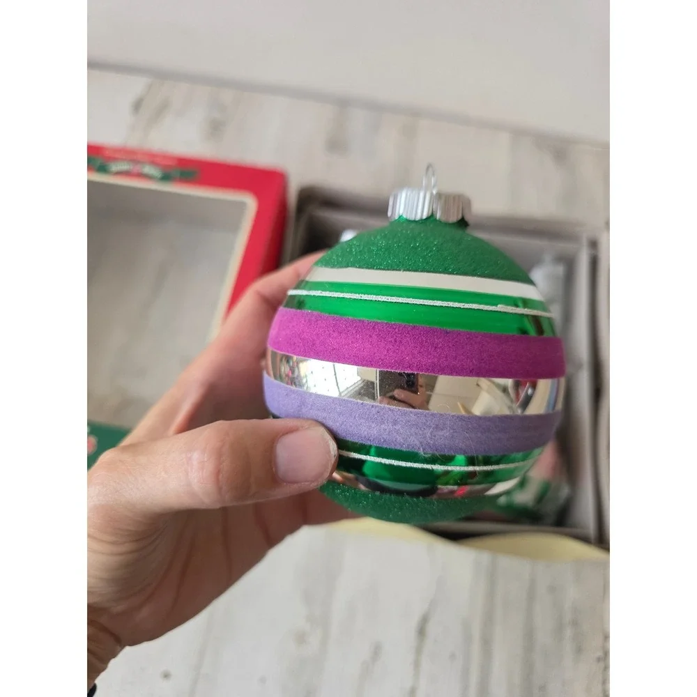Vintage shiny brite jumbo ornament stencil toy striped set Xmas tree tournaments